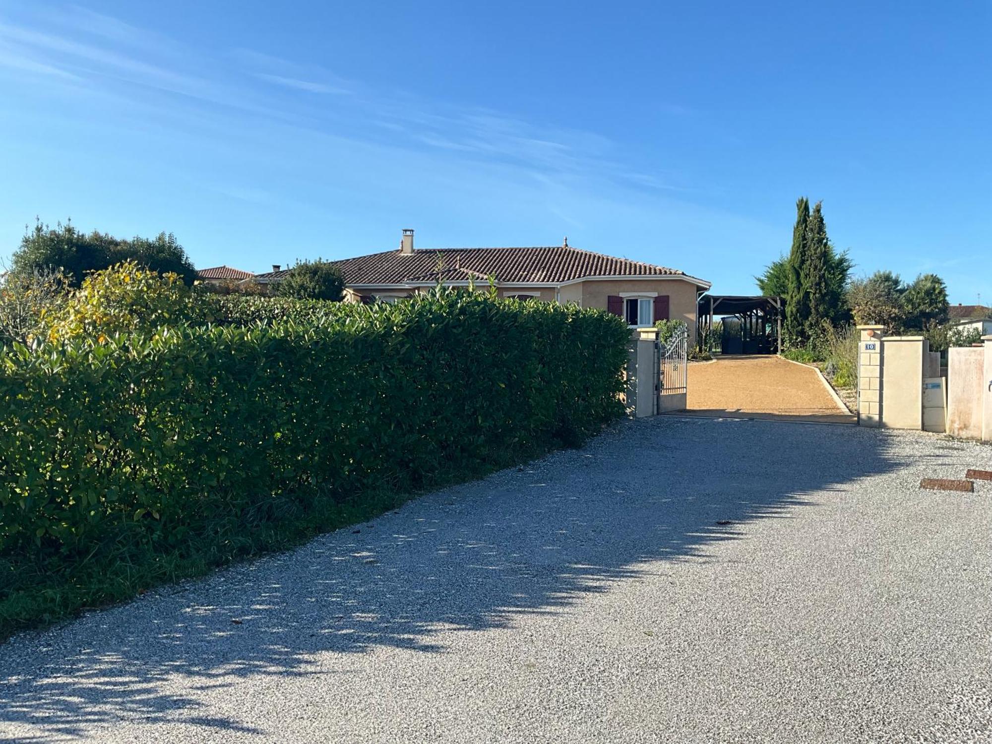 Charmant T2, Cl 3 Etoiles, 4 Lits, 4 Personnes Et 1Enfant, Parking Et Terrasse Saint-Sever  Exterior foto